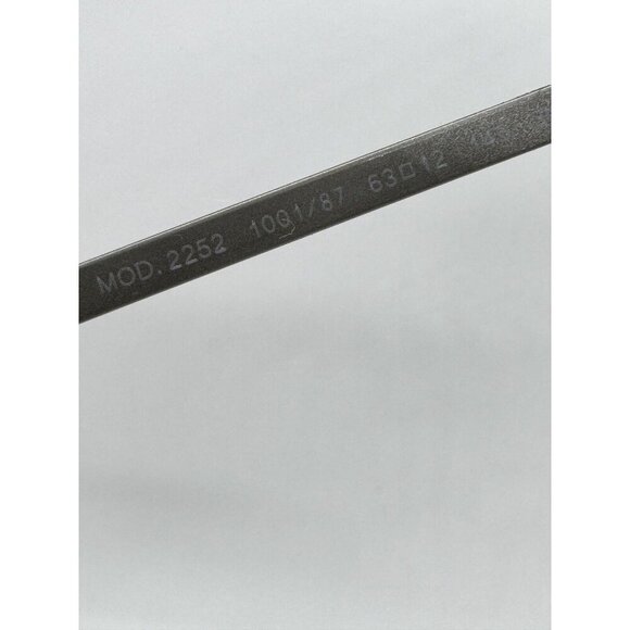 VERSACE aviator pilot men's sunglasses  - Black/Silver  63mm Model 2252 (Used) - Picture 6 of 9